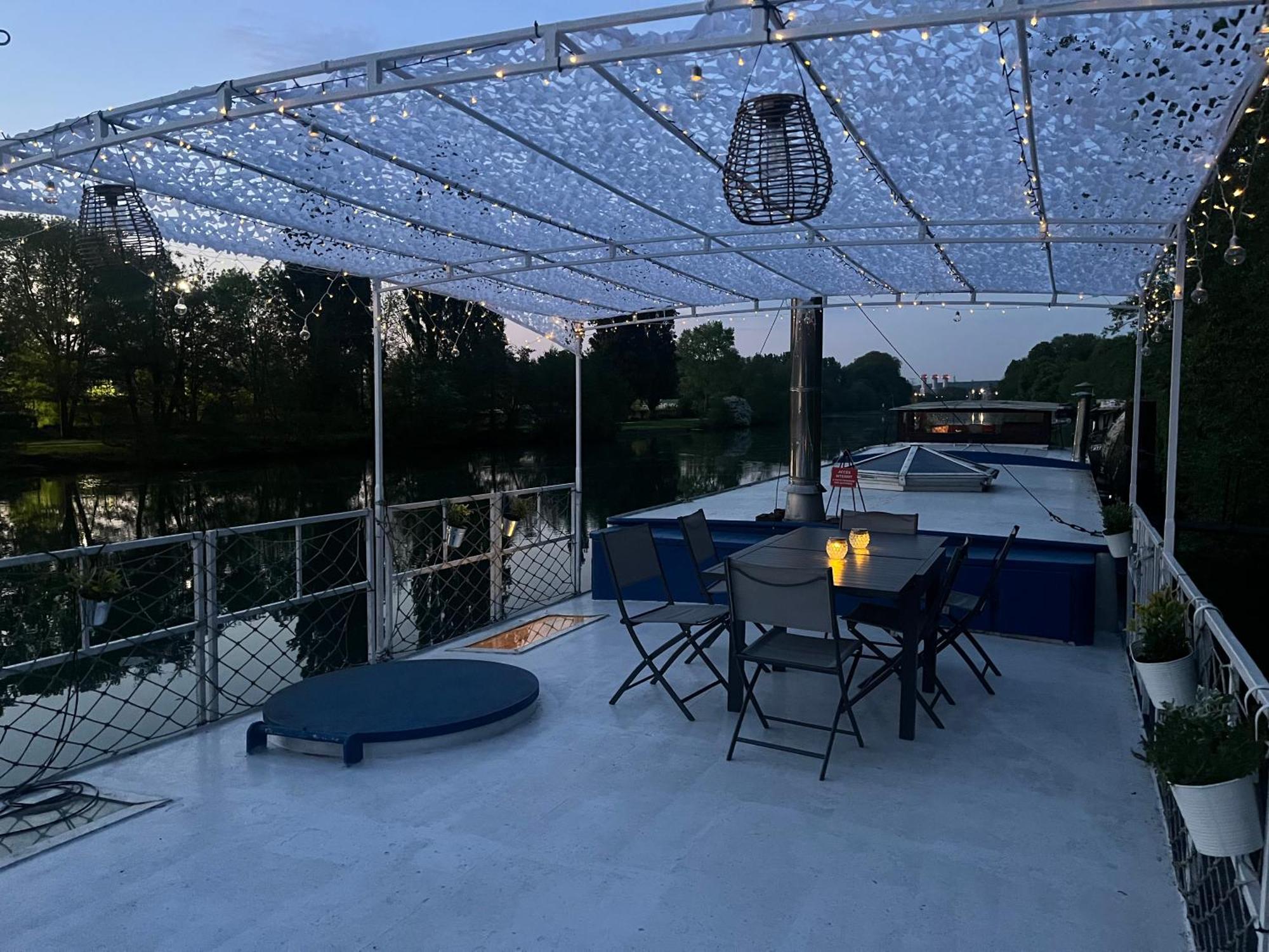 Peniche Amadeus Conviviale Et Cosy , Proche De Et De Paris Botel