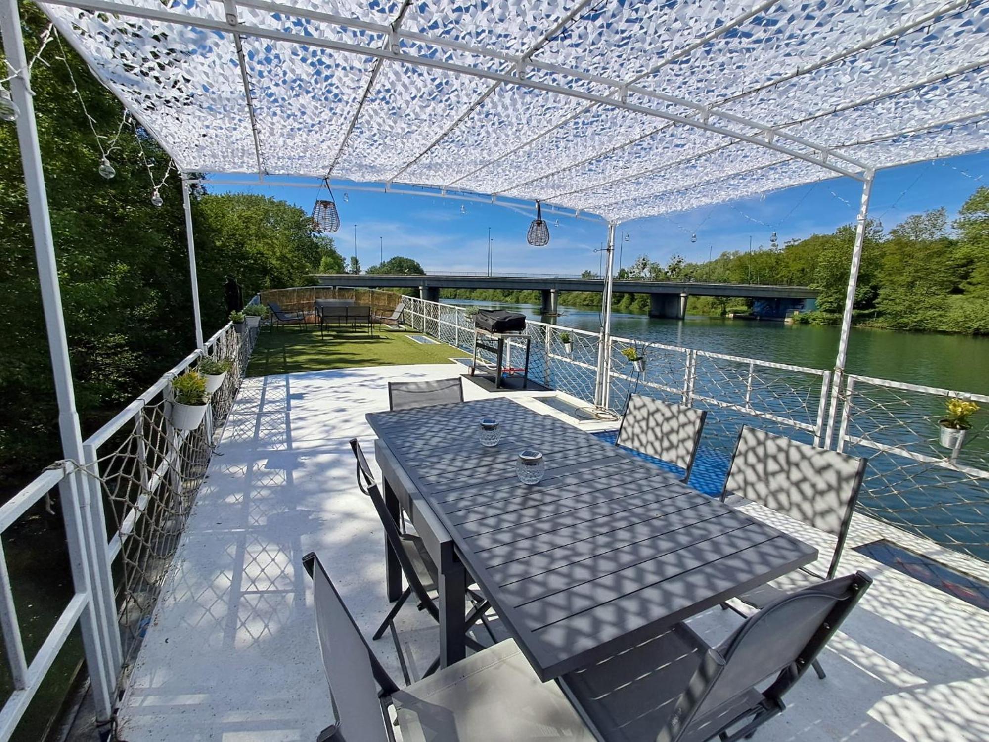 Botel Peniche Amadeus Conviviale Et Cosy , Proche De Et De Paris *